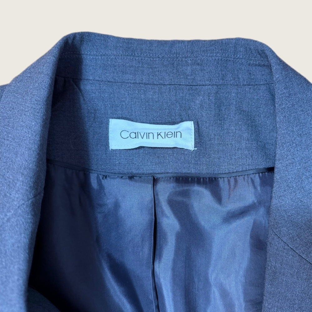 Calvin Klein Classic Women's Suit in Charcoal - Picture 4 of 10